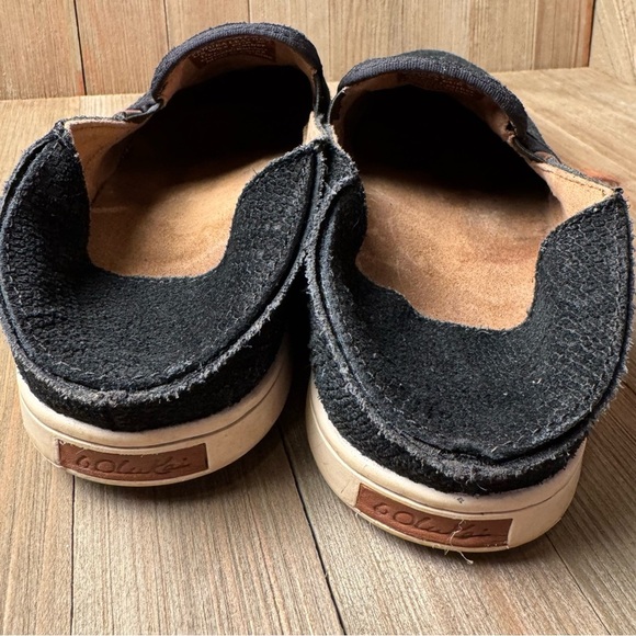 OluKai Womens 6.5 Black Snake Embossed Suede Leather Slip On Loafers Shoes - Picture 6 of 8